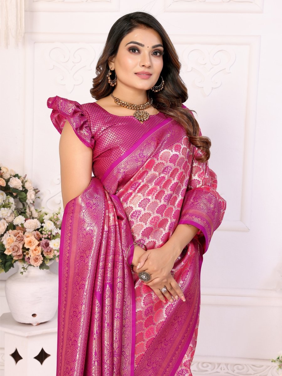 Siitara - Pink Pastel Radiant Chaturi Banarasi Silk Saree - Siitara