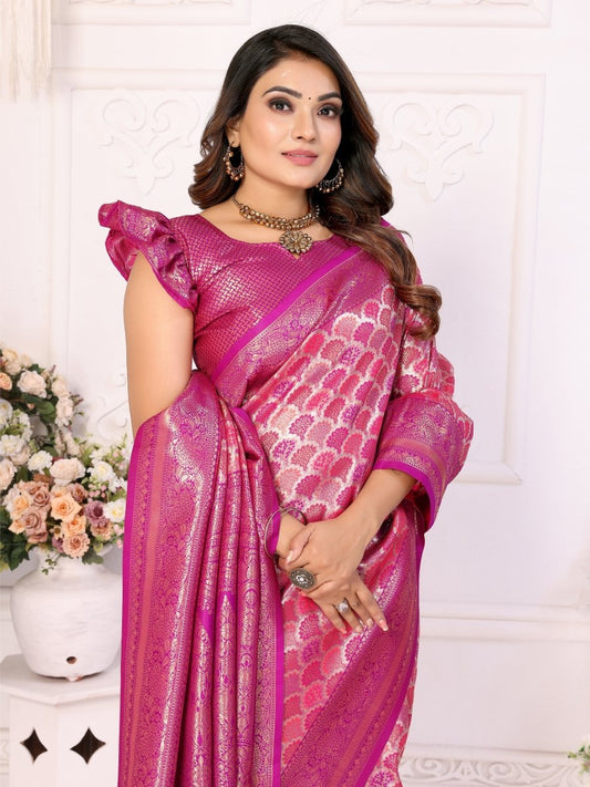 Siitara - Pink Pastel Radiant Chaturi Banarasi Silk Saree - Siitara
