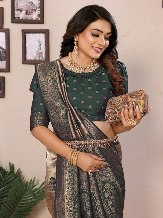 Siitara - Royal Golden Beige & Deep Bottle Green Handloom Tissue Silk Saree - Siitara